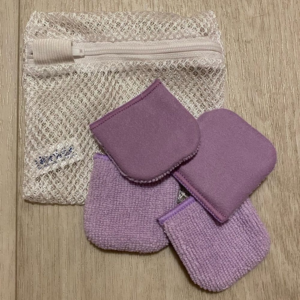 New Norwex Microfiber 4 Facial Purple Pads Travel Size Zippered Washing Pouch